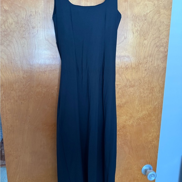 HALARA Black Maxi Dress - Picture 4 of 6